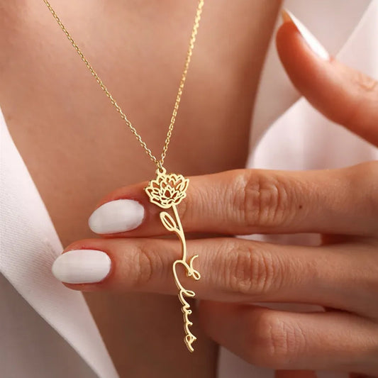 Birth Flower Name Necklace: Personalized Floral Jewelry